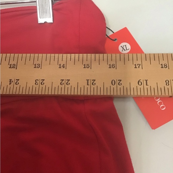 Red skirt nwt size xl - Picture 4 of 5